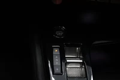 Sell Peugeot 308 2023 - 25800 EUR, 55300 km - AUTO.MOTO.pt