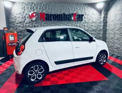 Sell Renault Twingo 2020 - 11990 EUR, 60657 km - AUTO.MOTO.pt