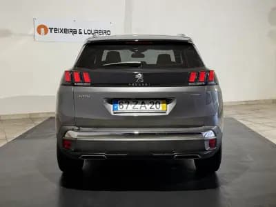 Vendo Peugeot 3008 2018 - 17500 EUR, 134944 km - AUTO.MOTO.pt