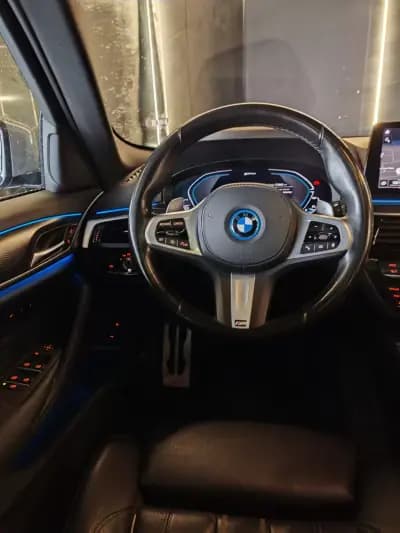 Vendo BMW 530 2022 - 38750 EUR, 79463 km - AUTO.MOTO.pt