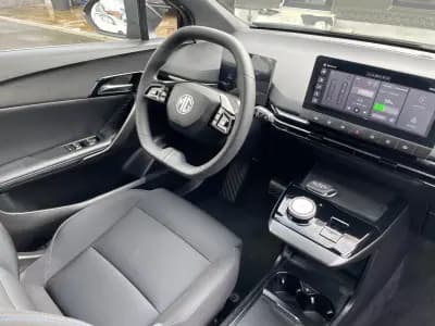 Sell MG MG4 2023 - 19850 EUR, 7054 km - AUTO.MOTO.pt