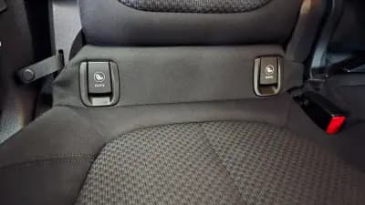 Sell BMW 216 Active Tourer 2016 - 14350 EUR, 164784 km - AUTO.MOTO.pt