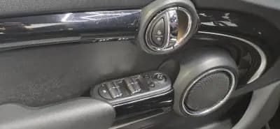 Vendo MINI 2015 - 16990 EUR, 184000 km - AUTO.MOTO.pt