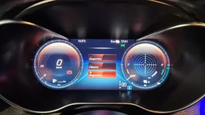 Vendo Mercedes-Benz C 300e 2021 - 21500 EUR, 165000 km - AUTO.MOTO.pt