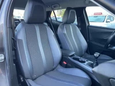 Sell Peugeot 2008 2021 - 16850 EUR, 43376 km - AUTO.MOTO.pt