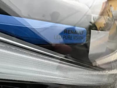 Sell Renault Zoe 2020 - 25500 EUR, 30800 km - AUTO.MOTO.pt