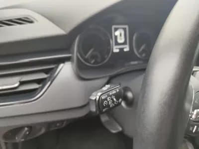 Vendo Skoda Kamiq 2023 - 16990 EUR, 49990 km - AUTO.MOTO.pt