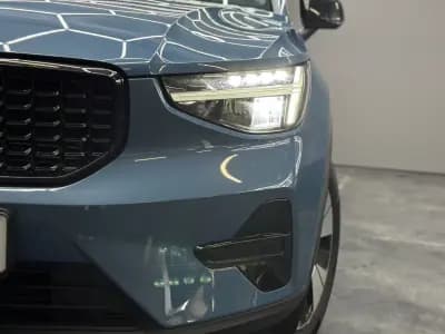 Vendo Volvo XC 40 2023 - 44500 EUR, 15000 km - AUTO.MOTO.pt