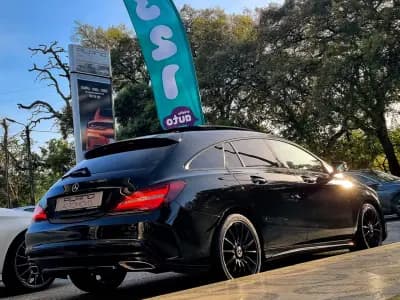 Sell Mercedes-Benz CLA 220 2017 - 27900 EUR, 190000 km - AUTO.MOTO.pt