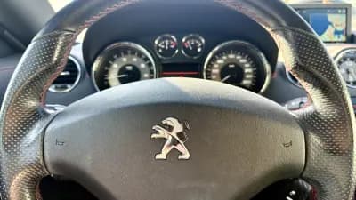 Sell Peugeot RCZ 2015 - 17900 EUR, 144034 km - AUTO.MOTO.pt