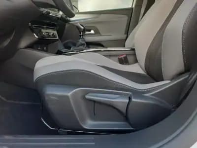 Vendo Opel Mokka 2023 - 19900 EUR, 18400 km - AUTO.MOTO.pt