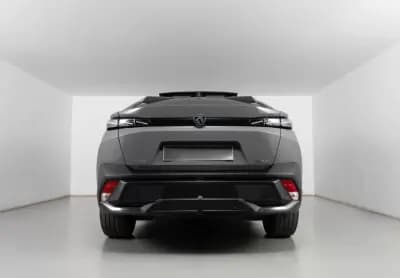 Vendo Peugeot 408 2024 - 34450 EUR, 33760 km - AUTO.MOTO.pt