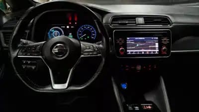 Sell Nissan Leaf 2018 - 17950 EUR, 108446 km - AUTO.MOTO.pt