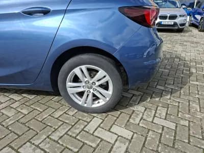 Vendo Opel Astra 2017 - 13000 EUR, 99950 km - AUTO.MOTO.pt