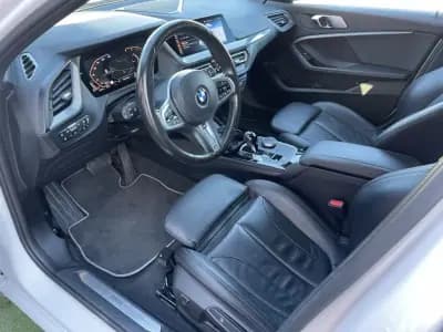 Vendo BMW 118 2021 - 31990 EUR, 90000 km - AUTO.MOTO.pt