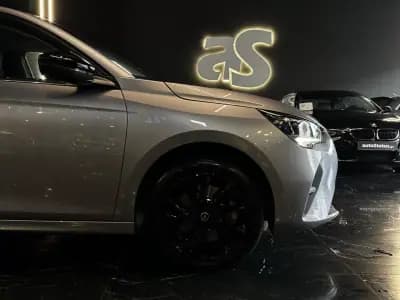 Vendo Opel Corsa-e 2022 - 16490 EUR, 82251 km - AUTO.MOTO.pt