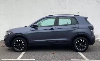 Vendo Volkswagen T-Cross 2022 - 17400 EUR, 99871 km - AUTO.MOTO.pt