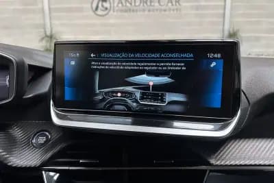 Vendo Peugeot 208 2022 - 14950 EUR, 40711 km - AUTO.MOTO.pt