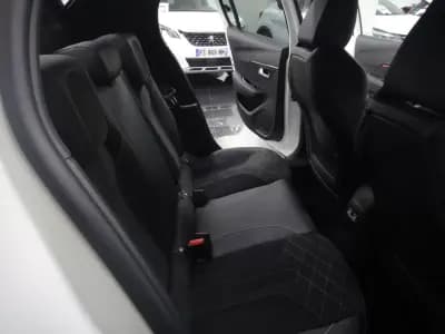 Sell Peugeot e-208 2021 - 18500 EUR, 46000 km - AUTO.MOTO.pt