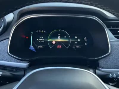 Sell Renault Zoe 2020 - 15250 EUR, 74811 km - AUTO.MOTO.pt