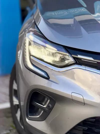 Vendo Renault Captur 2024 - 18950 EUR, 53000 km - AUTO.MOTO.pt