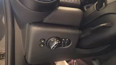 Vendo MINI 2019 - 24900 EUR, 114062 km - AUTO.MOTO.pt