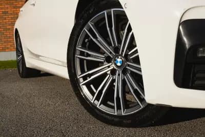 Vendo BMW 320 2020 - 29950 EUR, 171100 km - AUTO.MOTO.pt