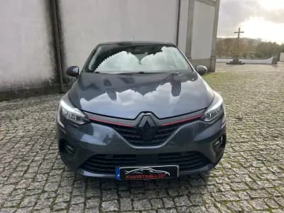 Vendo Renault Clio 2020 - 13900 EUR, 87000 km - AUTO.MOTO.pt