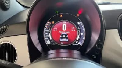 Vendo Fiat 500 2021 - 12990 EUR, 59000 km - AUTO.MOTO.pt