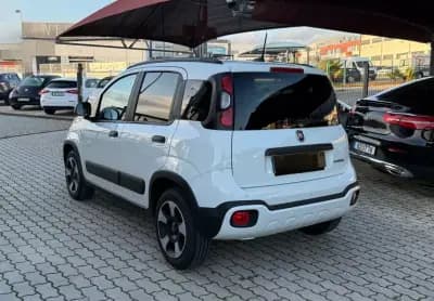 Vendo Fiat Panda 2024 - 14750 EUR, 18000 km - AUTO.MOTO.pt