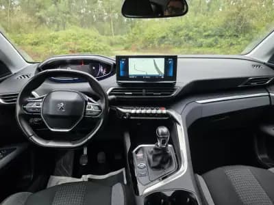 Vendo Peugeot 3008 2021 - 21900 EUR, 148000 km - AUTO.MOTO.pt