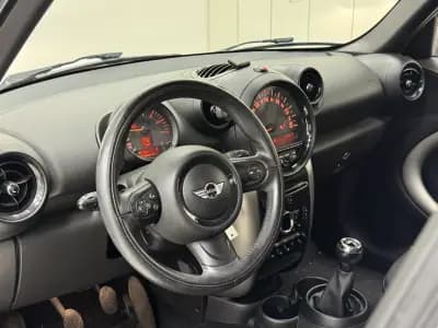 Vendo MINI Countryman 2015 - 13890 EUR, 149000 km - AUTO.MOTO.pt