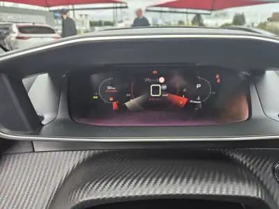 Sell Peugeot 2008 2021 - 19500 EUR, 61150 km - AUTO.MOTO.pt