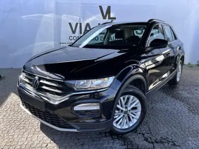 Vendo Volkswagen T-Roc 2021 - 24500 EUR, 122000 km - AUTO.MOTO.pt