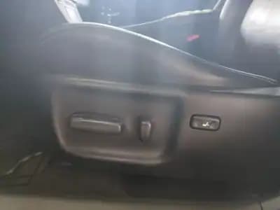 Sell Toyota Avensis SW 2009 - 9950 EUR, 243525 km - AUTO.MOTO.pt