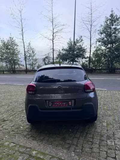 Sell Citroën C3 2021 - 13000 EUR, 128266 km - AUTO.MOTO.pt