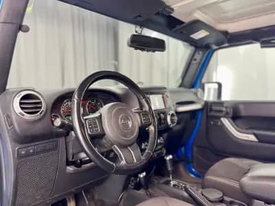 Sell Jeep Wrangler Unlimited 2016 - 42999 EUR, 111000 km - AUTO.MOTO.pt