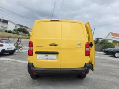 Vendo Citroën JUMPY 1.6 BlueHdi 2019 - 15900 EUR, 122000 km - AUTO.MOTO.pt