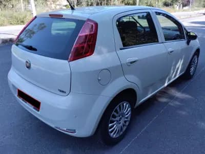 Vendo Fiat Punto 2019 - 7999 EUR, 180000 km - AUTO.MOTO.pt