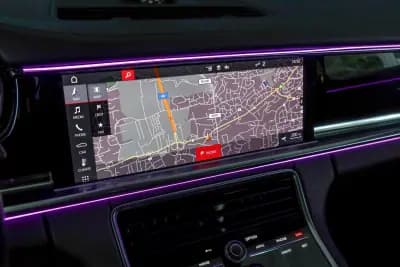 Vendo Porsche Panamera 2021 - 95000 EUR, 73819 km - AUTO.MOTO.pt