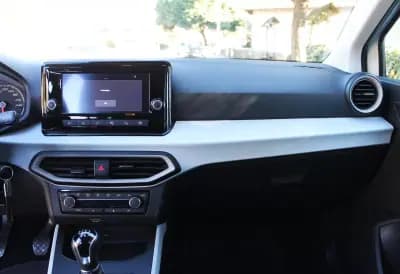 Sell SEAT Arona 2022 - 15900 EUR, 62000 km - AUTO.MOTO.pt