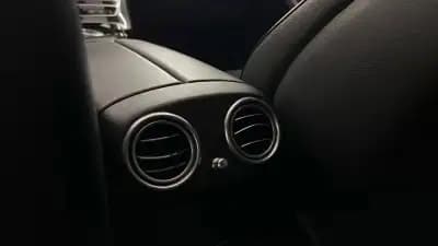 Sell Mercedes-Benz E 300 2022 - 42990 EUR, 90455 km - AUTO.MOTO.pt