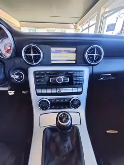 Vendo Mercedes-Benz SLK 250 2012 - 23500 EUR, 162600 km - AUTO.MOTO.pt