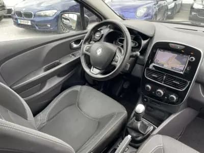 Vendo Renault Clio 2018 - 9600 EUR, 193898 km - AUTO.MOTO.pt