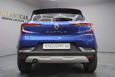 Vendo Renault Captur 2021 - 21500 EUR, 54000 km - AUTO.MOTO.pt