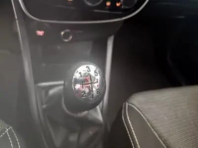 Sell Renault Clio Sport Tourer 2015 - 9980 EUR, 64000 km - AUTO.MOTO.pt