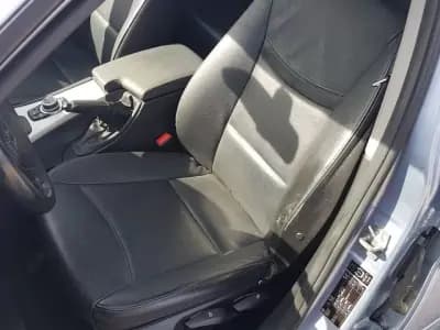 Sell BMW 318 2011 - 10750 EUR, 300000 km - AUTO.MOTO.pt