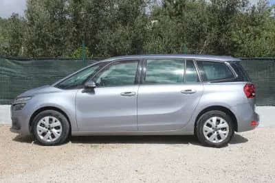 Sell Citroën C4 Grand Picasso 2017 - 12900 EUR, 175000 km - AUTO.MOTO.pt