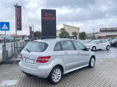 Vendo Mercedes-Benz B 150 2007 - 8000 EUR, 172000 km - AUTO.MOTO.pt