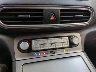 Sell Hyundai Kauai 2020 - 18900 EUR, 56000 km - AUTO.MOTO.pt